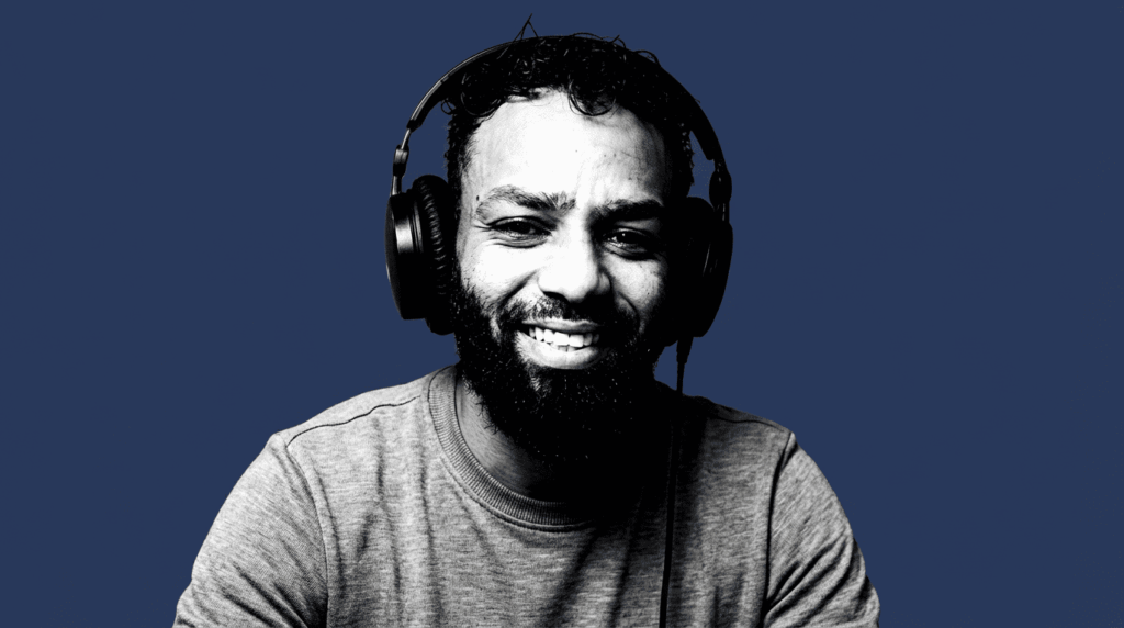 man with headphones 963b1ca2 6bbf 5865 8da5 80bb6573d978 man with headphones 963b1ca2 6bbf 5865 8da5 80bb6573d978